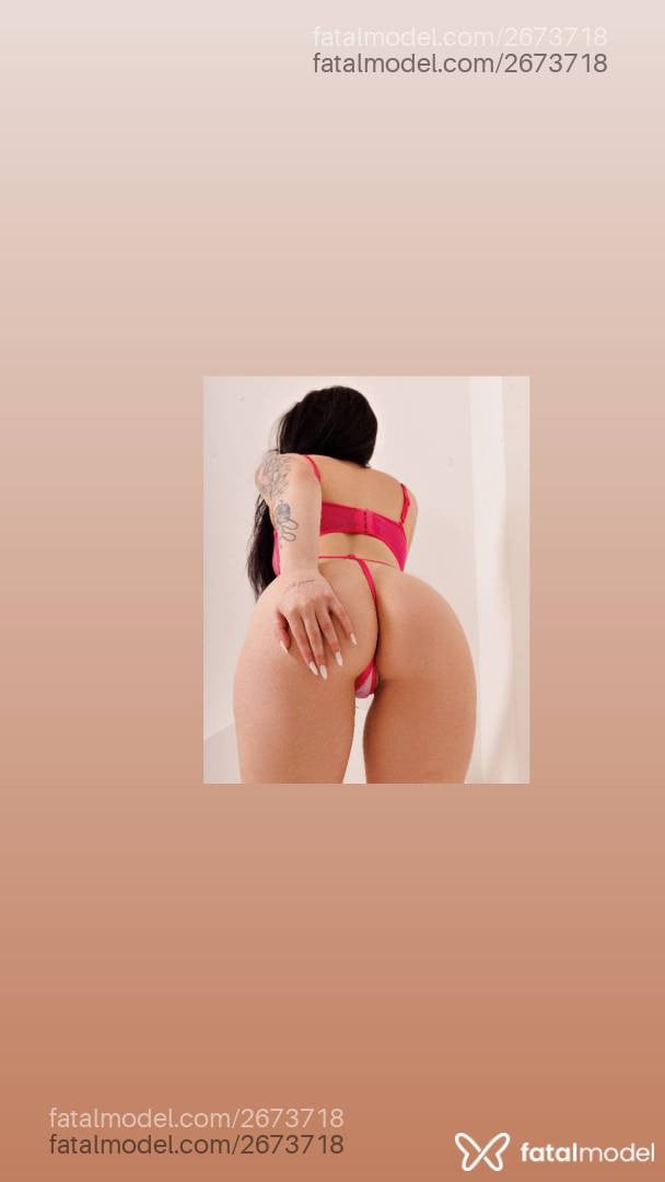 Acompanhante mulher morena (o) de olhos azuis em Londrina - Clara