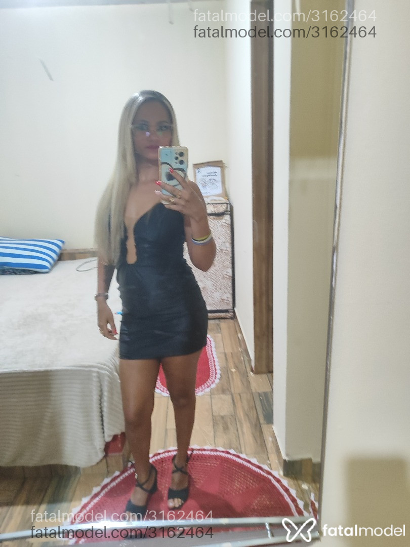 Acompanhante mulher loira (o) de olhos pretos em Tangará da Serra - Bianca