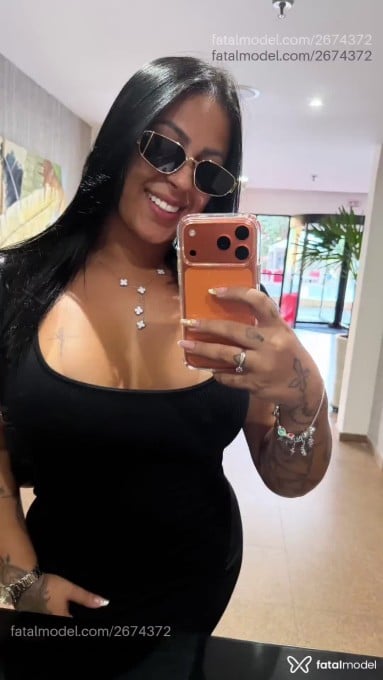 Acompanhante mulher morena (o) de olhos castanhos em Salvador - Bruna