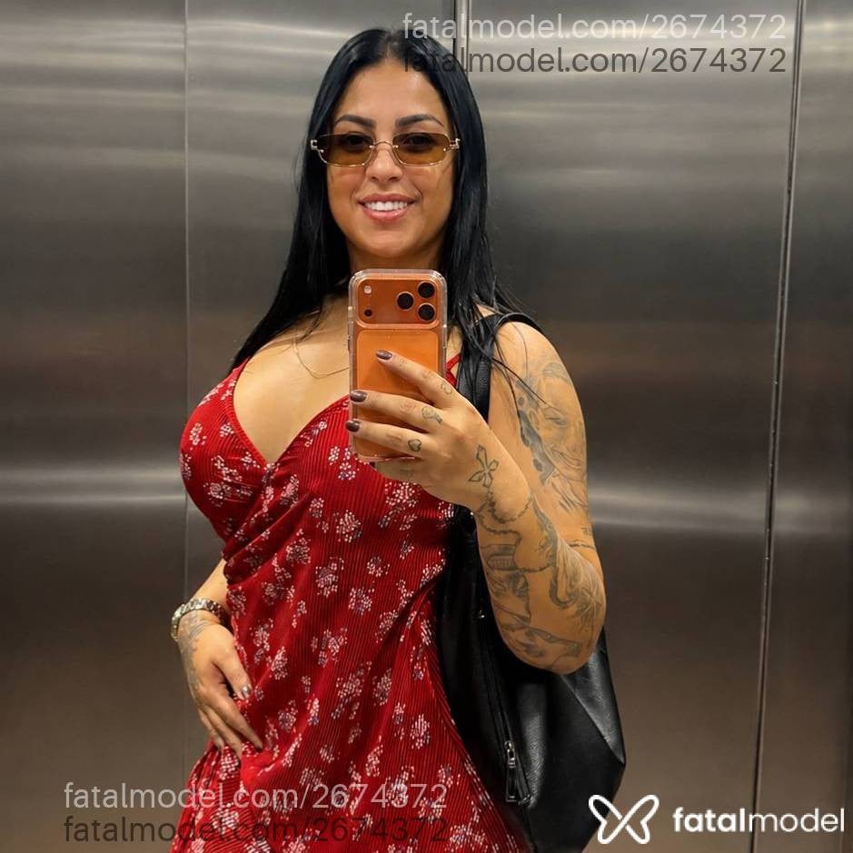 Acompanhante mulher morena (o) de olhos castanhos - Jady
