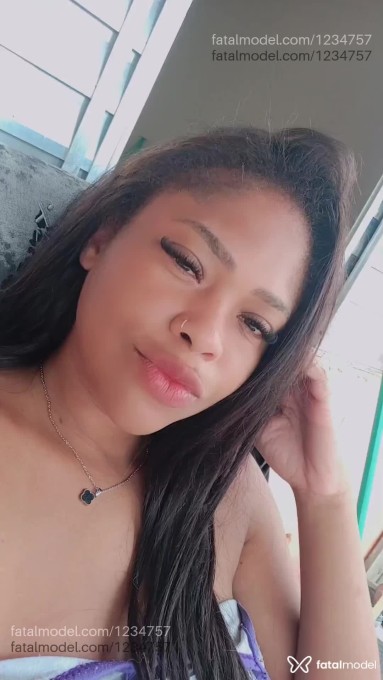 Acompanhante mulher morena (o) de olhos pretos em Florianópolis - Carol