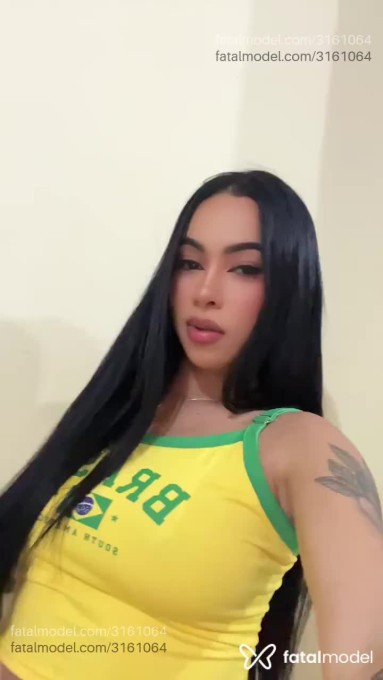 Acompanhante mulher com cabelo castanho de olhos pretos em Vila Velha - Bianca
