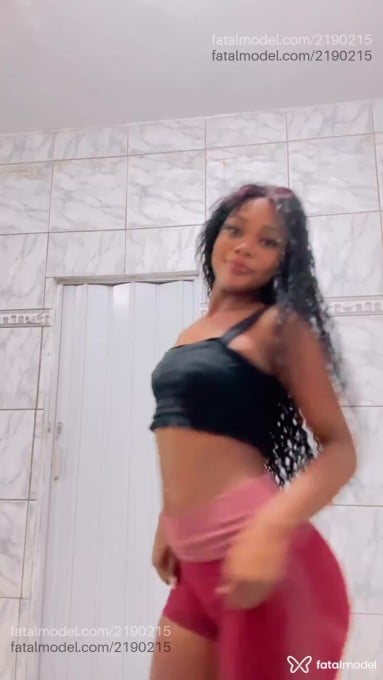 Acompanhante mulher com cabelo castanho de olhos mel em São Caetano do Sul - Morgana