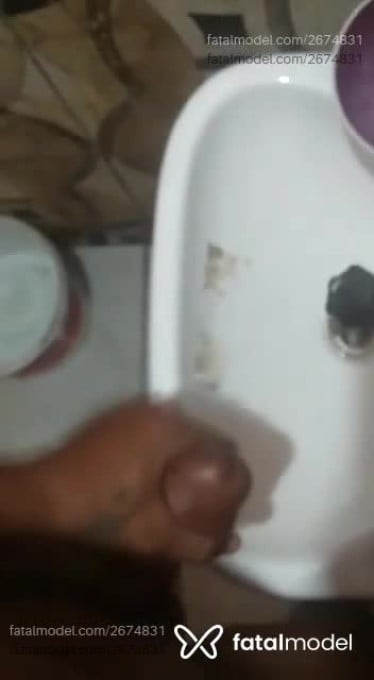 Acompanhante homem morena (o) de olhos pretos em Belém Acompanhante homem morena (o) de olhos pretos em Belém - Baptista