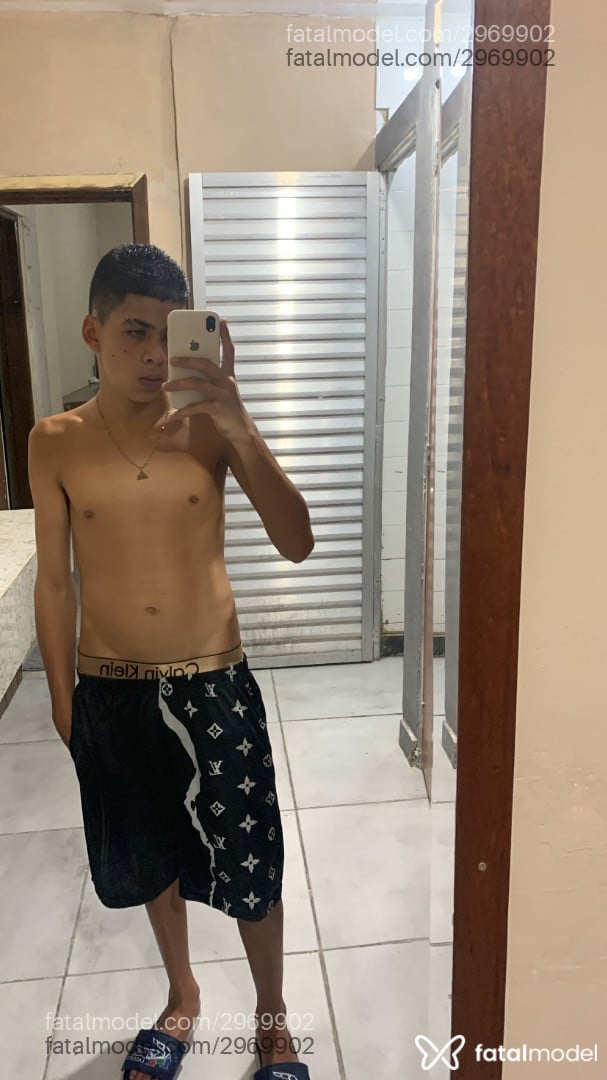 Acompanhante homem morena (o) de olhos pretos em Betim - Eryck Rios