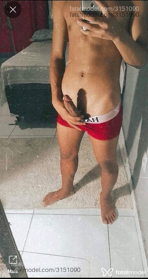 Acompanhante homem morena (o) de olhos castanhos em Duque de Caxias - Endel