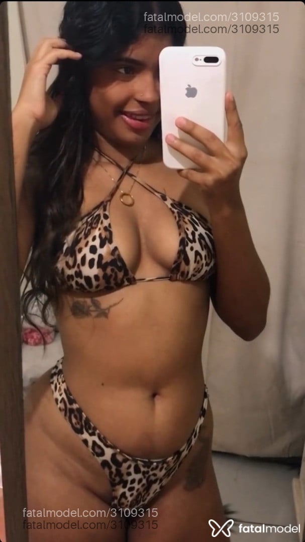 Acompanhante mulher morena (o) de olhos pretos em São Paulo - Malévola