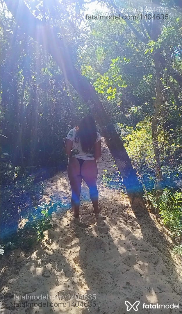 Acompanhante mulher morena (o) de olhos castanhos em Florianópolis - Lucy