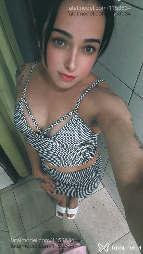 Acompanhante travesti morena (o) de olhos mel em Arapongas - Aline soares
