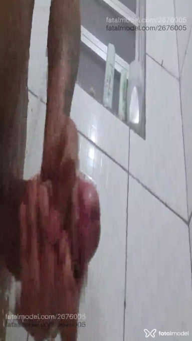 Acompanhante homem morena (o) de olhos pretos em Varginha - Ricardão