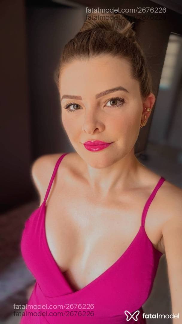 Acompanhante mulher loira (o) de olhos mel em Porto Alegre - Dani