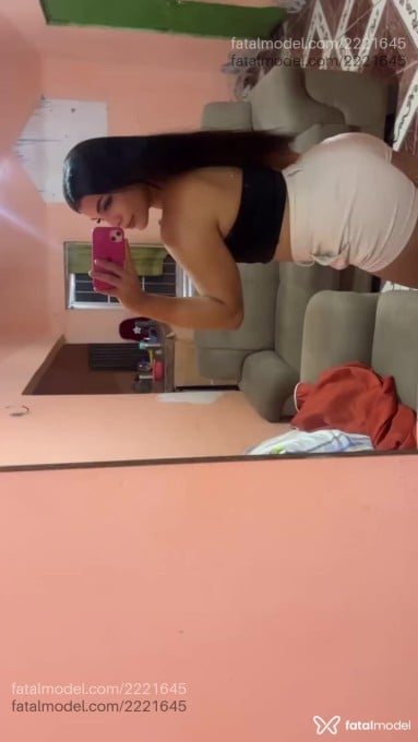 Acompanhante mulher trans morena (o) de olhos mel em Parauapebas - Lavínia