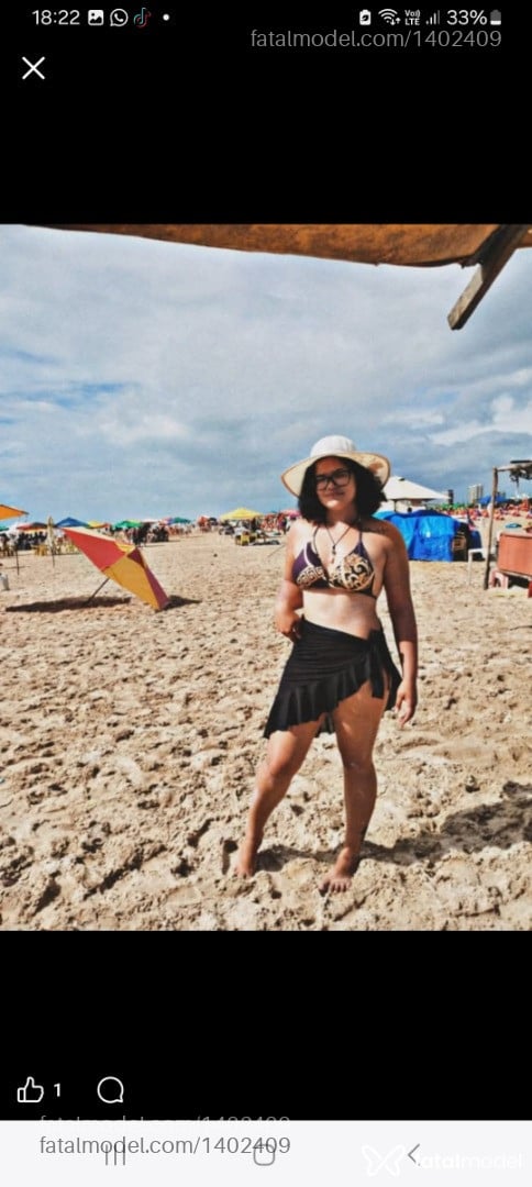 Acompanhante mulher morena (o) de olhos castanhos - Camila