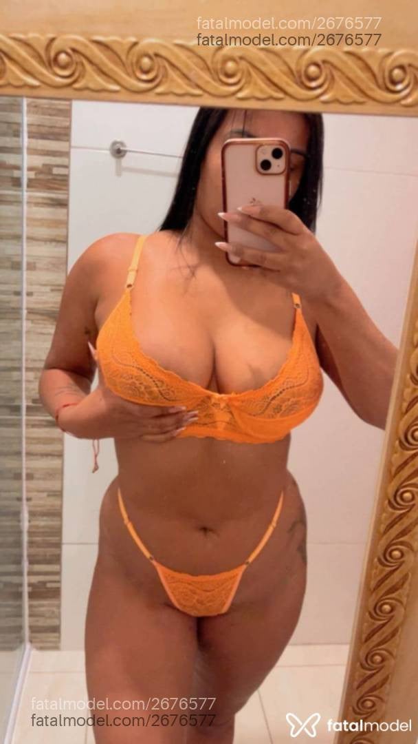 Acompanhante mulher morena (o) de olhos castanhos em Bragança Paulista Acompanhante mulher morena (o) de olhos castanhos em Bragança Paulista - Serena