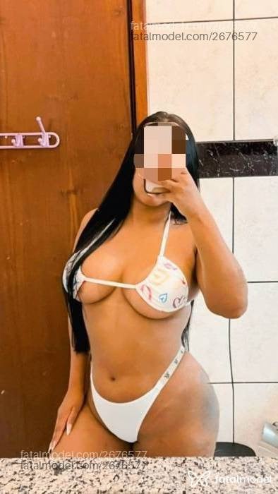 Acompanhante mulher morena (o) de olhos castanhos - Serena