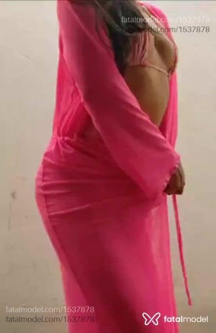 Acompanhante mulher com cabelo castanho de olhos castanhos em Uberlândia - Mel Morena