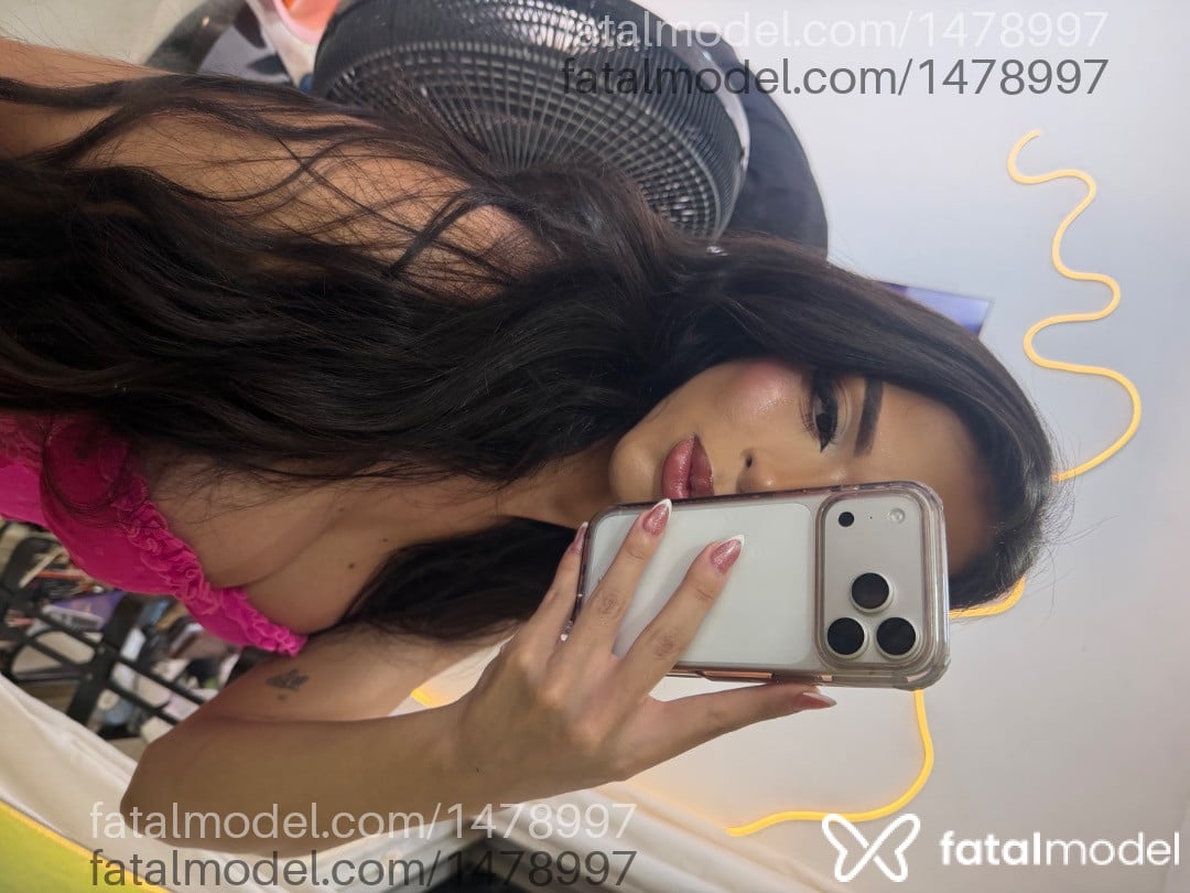 Acompanhante mulher trans morena (o) de olhos castanhos em Tianguá Acompanhante mulher trans morena (o) de olhos castanhos em Tianguá - Rayssinha