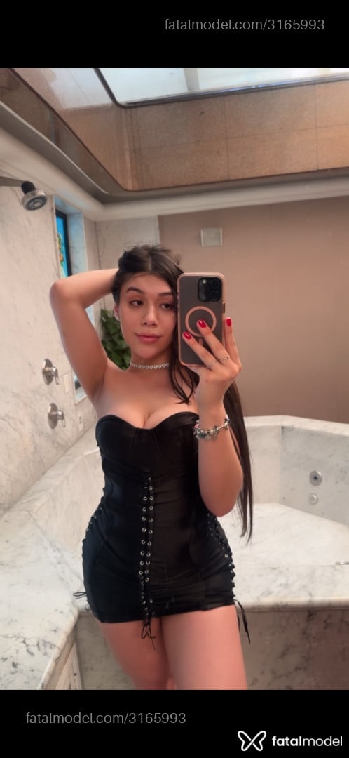 Acompanhante mulher trans morena (o) de olhos castanhos em São Paulo - Julia