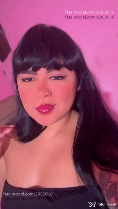 Acompanhante mulher morena (o) de olhos castanhos - Danyzinha Acompanhante mulher morena (o) de olhos castanhos - Danyzinha
