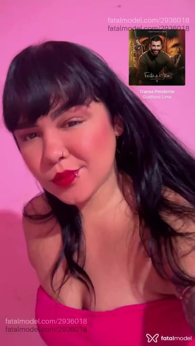 Acompanhante mulher morena (o) de olhos castanhos - Danyzinha Acompanhante mulher morena (o) de olhos castanhos - Danyzinha
