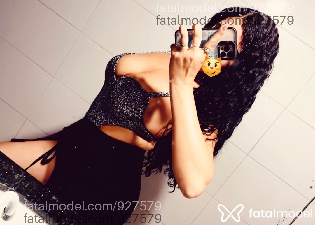Acompanhante mulher morena (o) de olhos castanhos em Rio de Janeiro - Esmeralda