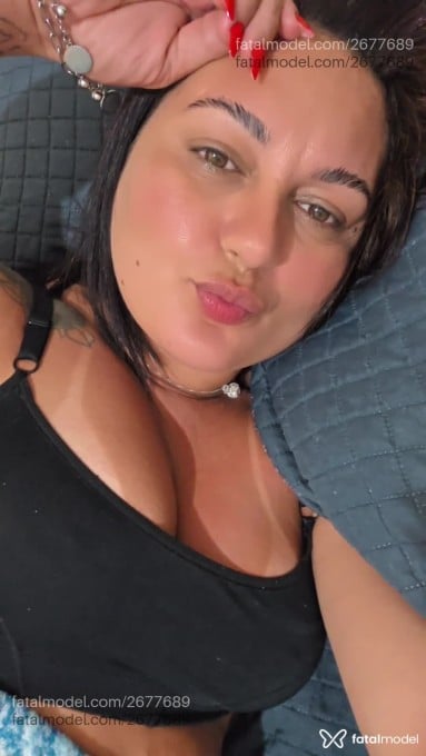 Acompanhante mulher morena (o) de olhos castanhos em Taubaté - Cléo