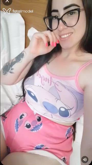 Acompanhante mulher com cabelo castanho de olhos castanhos - Sara Miller
