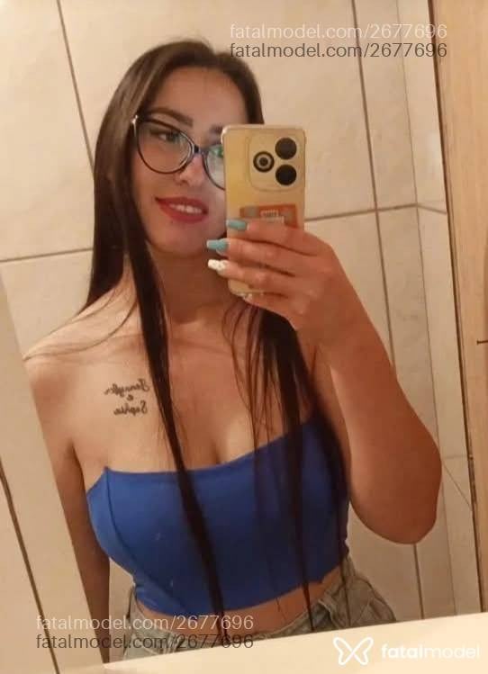 Acompanhante mulher com cabelo castanho de olhos castanhos - Sara Miller