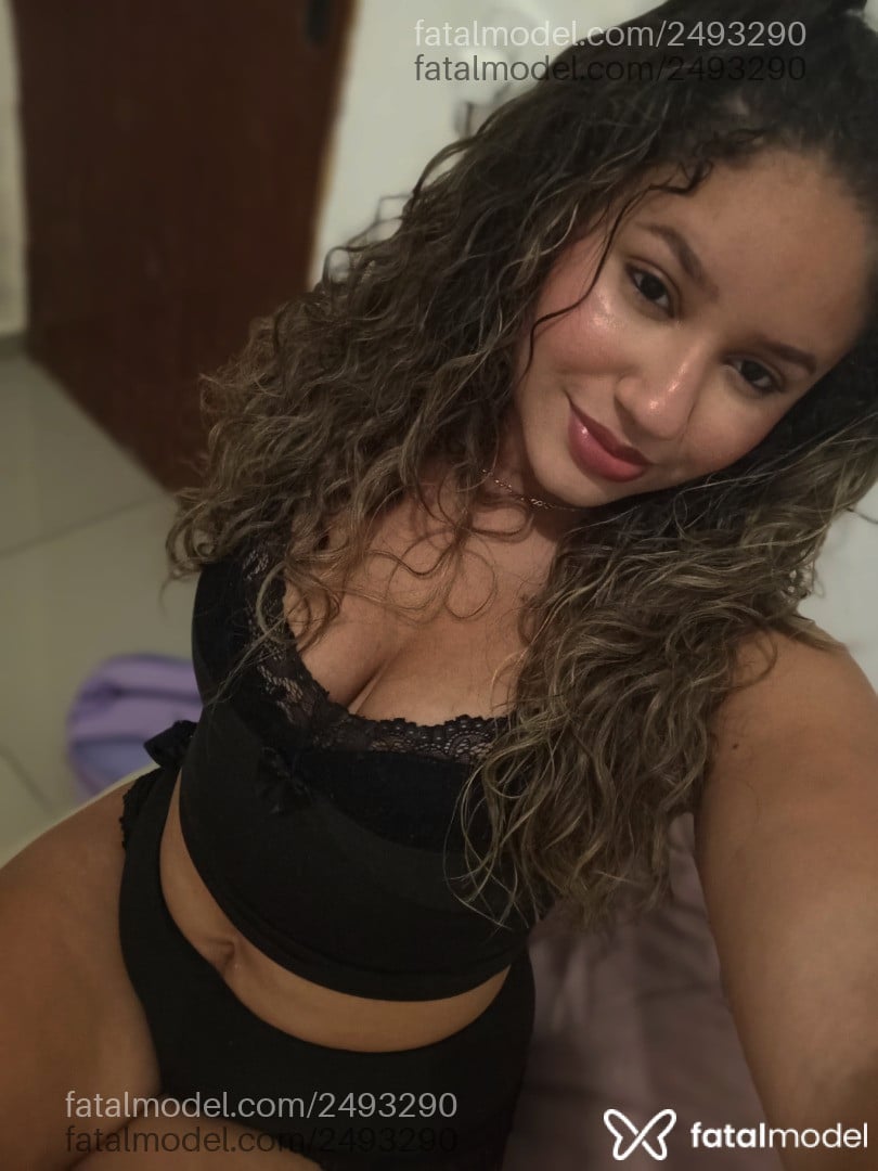 Acompanhante mulher loira (o) de olhos castanhos em São Paulo - Gabriela