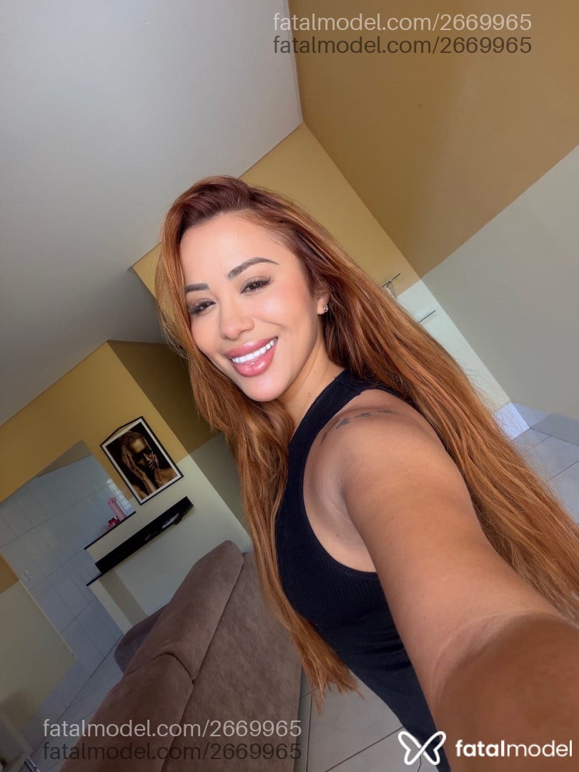 Acompanhante mulher ruiva (o) de olhos castanhos em Petrolina Acompanhante mulher ruiva (o) de olhos castanhos em Petrolina - Virgínia