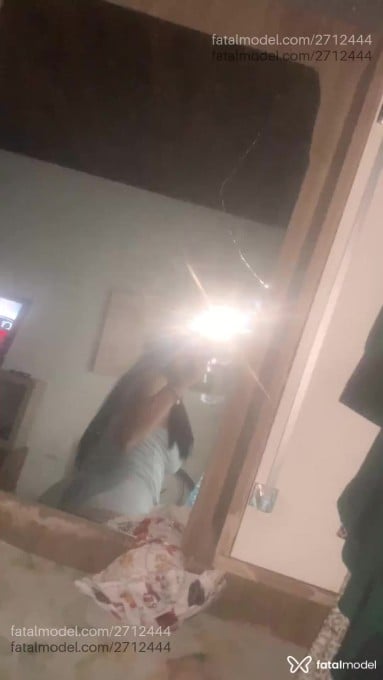 Acompanhante mulher morena (o) de olhos pretos em Porto Alegre Acompanhante mulher morena (o) de olhos pretos em Porto Alegre - Karoline