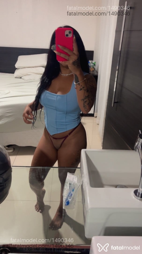 Acompanhante mulher morena (o) de olhos castanhos em Caruaru - Bruna
