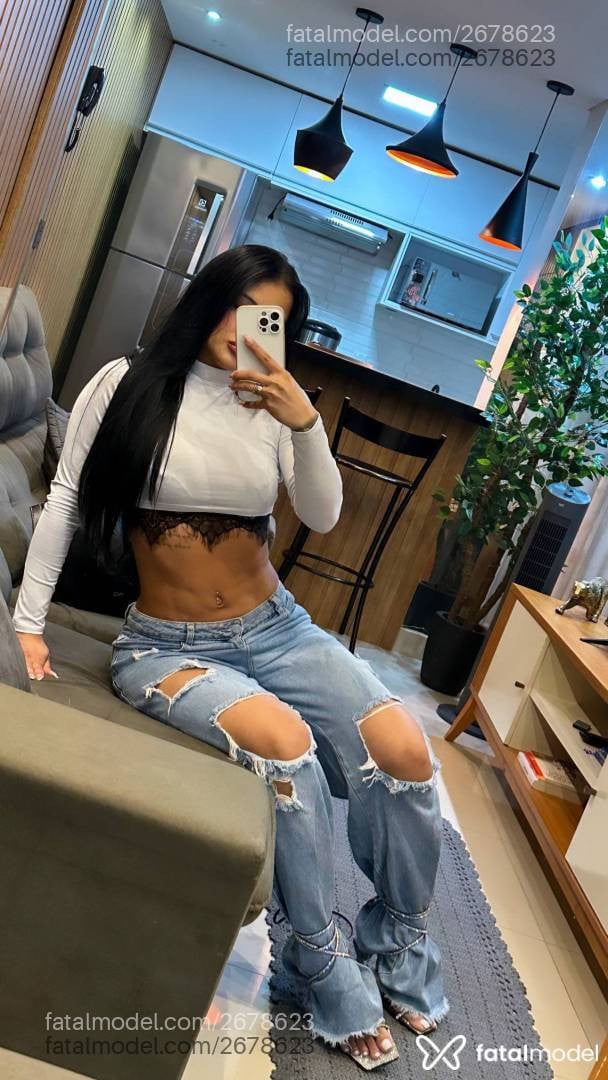 Acompanhante mulher morena (o) de olhos castanhos em Uberlândia - Angel Munhoz