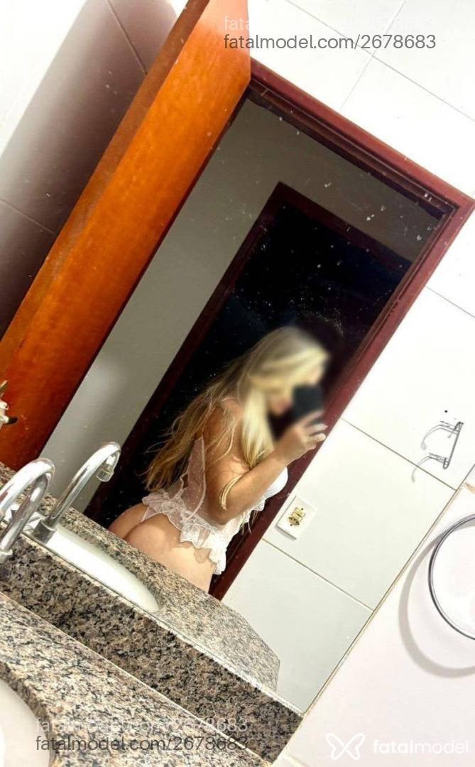 Acompanhante mulher loira (o) de olhos castanhos em Três Lagoas Acompanhante mulher loira (o) de olhos castanhos em Três Lagoas - Zaia Uckmam