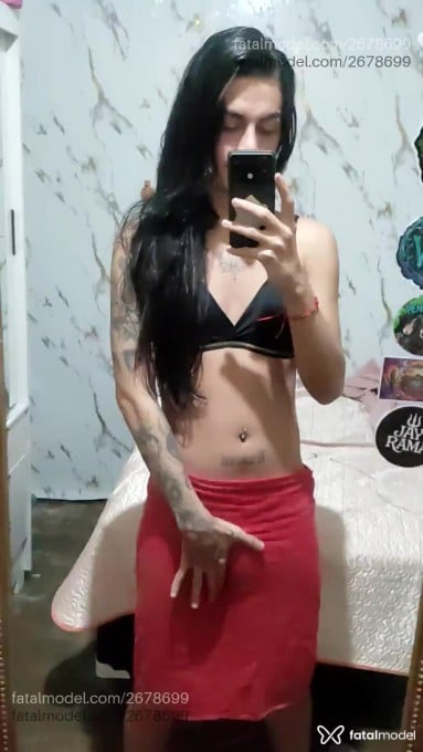 Acompanhante mulher trans morena (o) de olhos castanhos em Virtual - Medusa