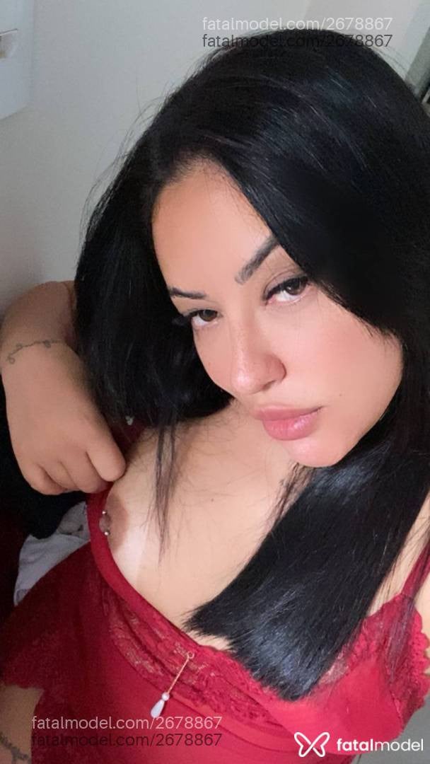 Acompanhante mulher morena (o) de olhos castanhos - Maitê