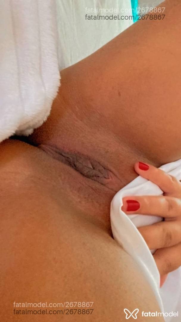 Acompanhante mulher morena (o) de olhos castanhos em Jataí - Maitê