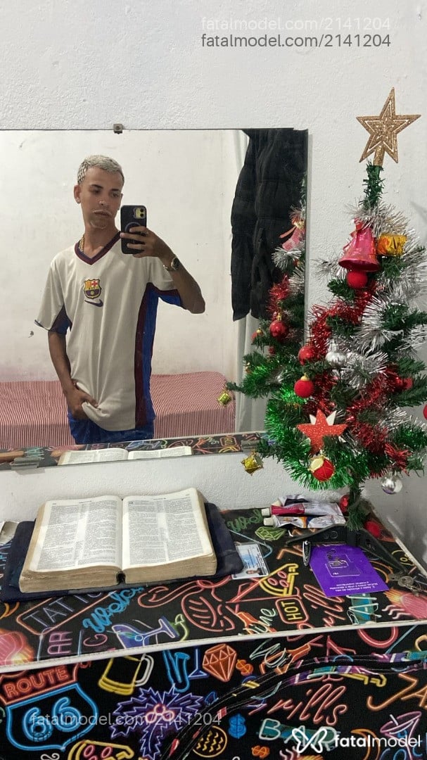 Acompanhante homem morena (o) de olhos pretos em Rio de Janeiro - Luiz Henrique