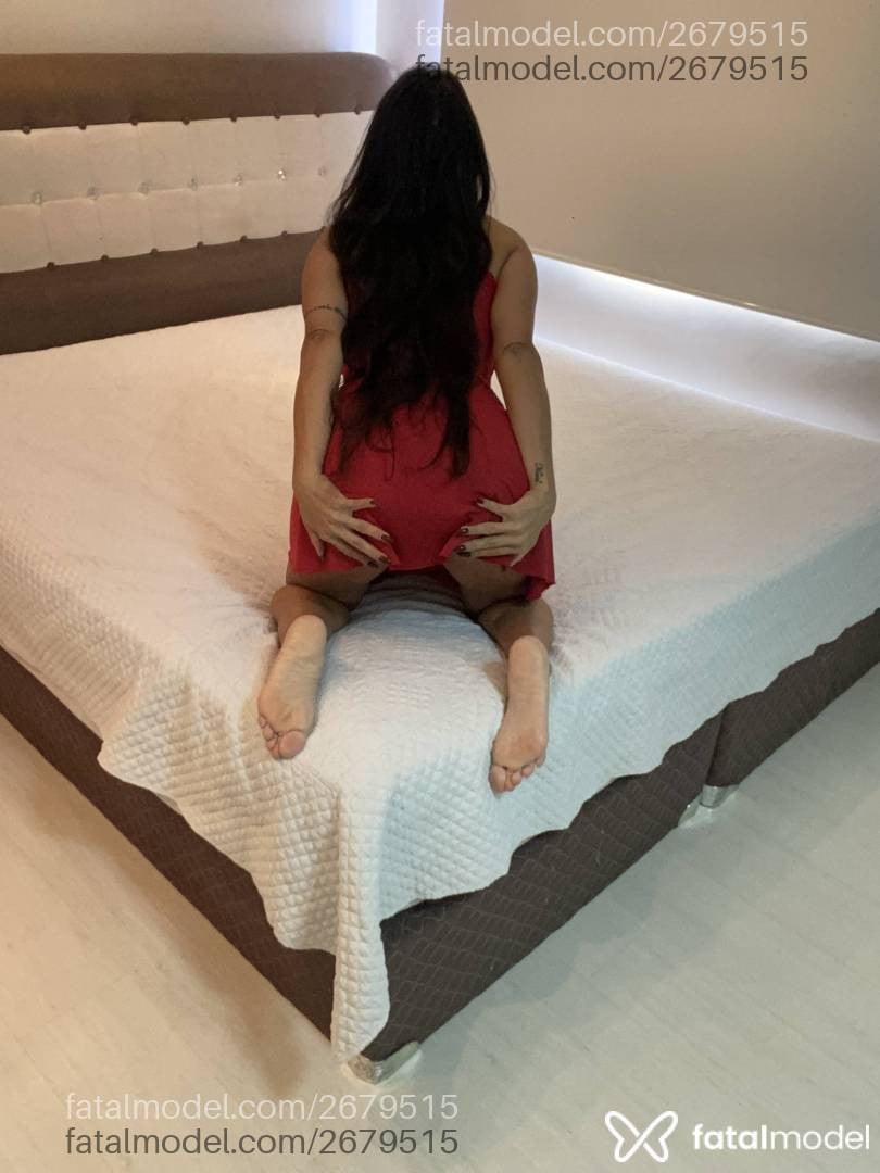 Acompanhante mulher morena (o) de olhos castanhos em Cascavel - Karina