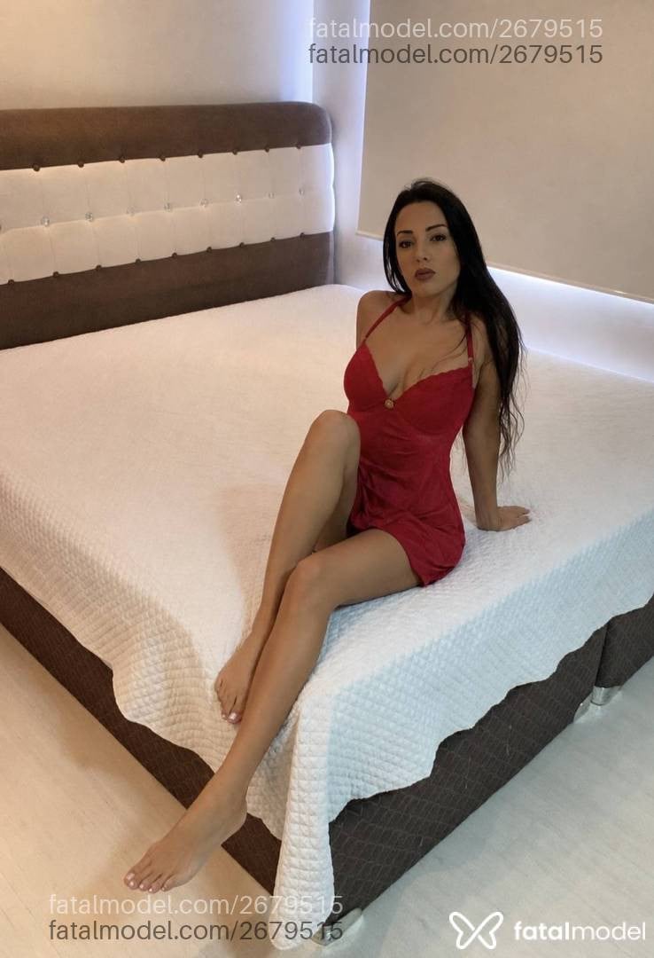 Acompanhante mulher morena (o) de olhos castanhos em Cascavel - Karina