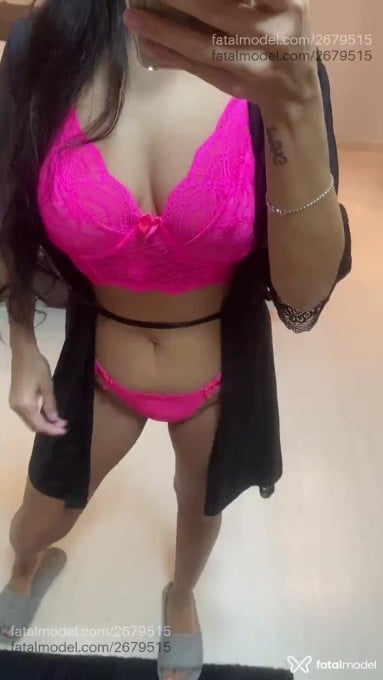 Acompanhante mulher morena (o) de olhos castanhos em Cascavel - Karina