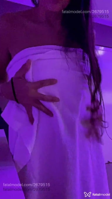 Acompanhante mulher morena (o) de olhos castanhos em Cascavel - Karina