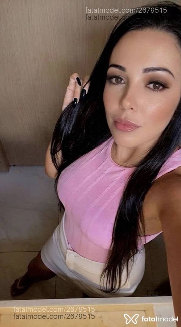 Acompanhante mulher morena (o) de olhos castanhos em Cascavel - Karina