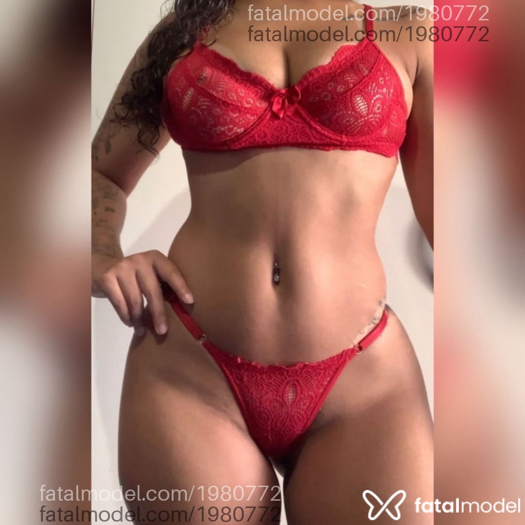 Acompanhante mulher com cabelo castanho de olhos castanhos em Gravataí Acompanhante mulher com cabelo castanho de olhos castanhos em Gravataí - Sabrina