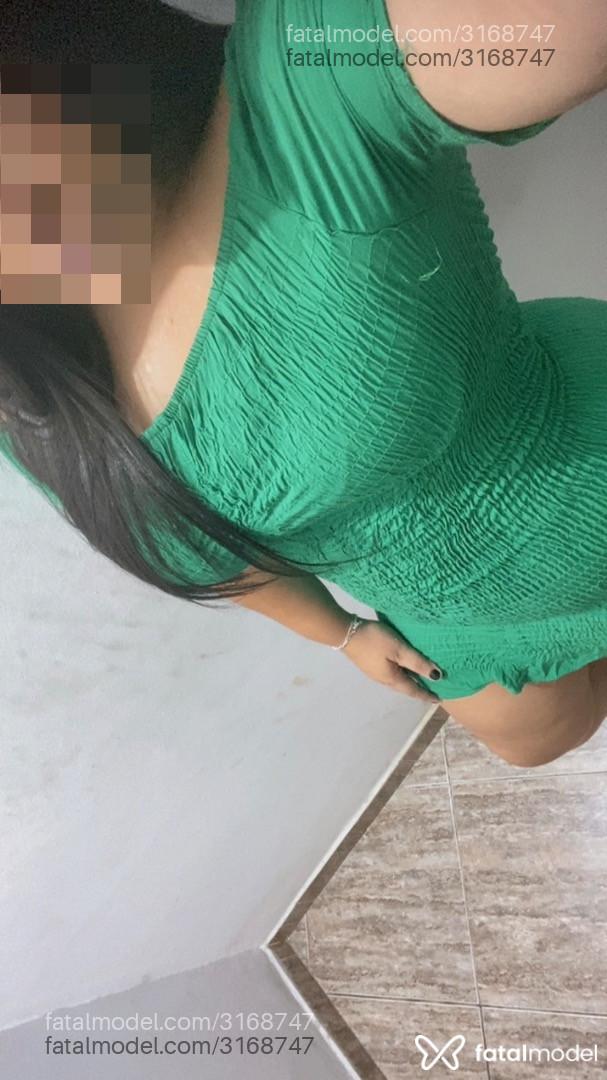 Acompanhante mulher morena (o) de olhos castanhos em Rio de Janeiro Acompanhante mulher morena (o) de olhos castanhos em Rio de Janeiro - Larissa