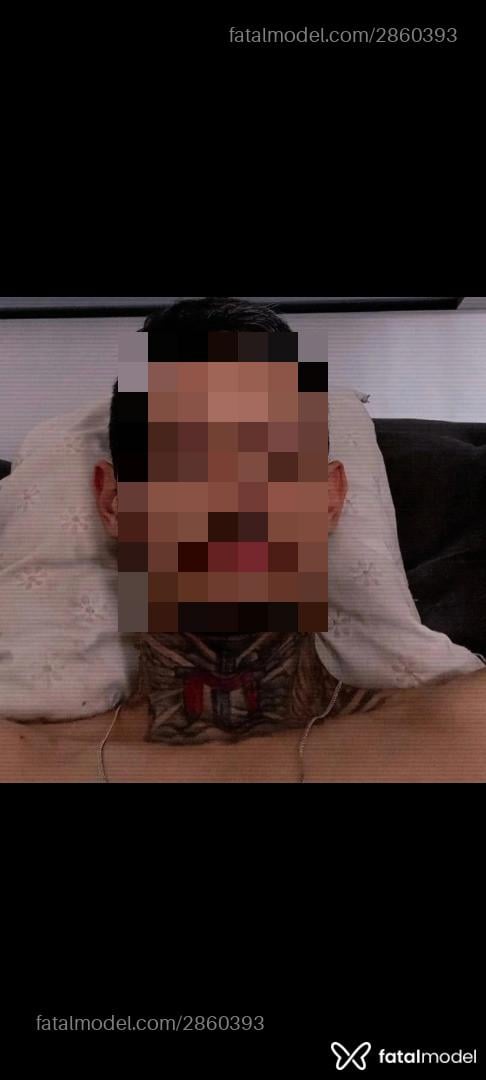Acompanhante homem com cabelo grisalho de olhos castanhos em Palhoça - Novinhoph