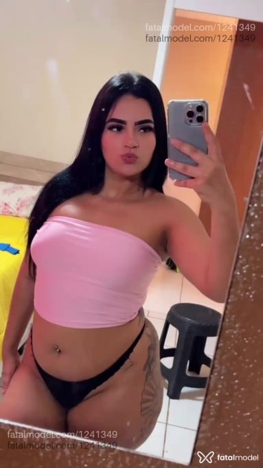 Acompanhante mulher morena (o) de olhos castanhos em Marília Acompanhante mulher morena (o) de olhos castanhos em Marília - Joyce