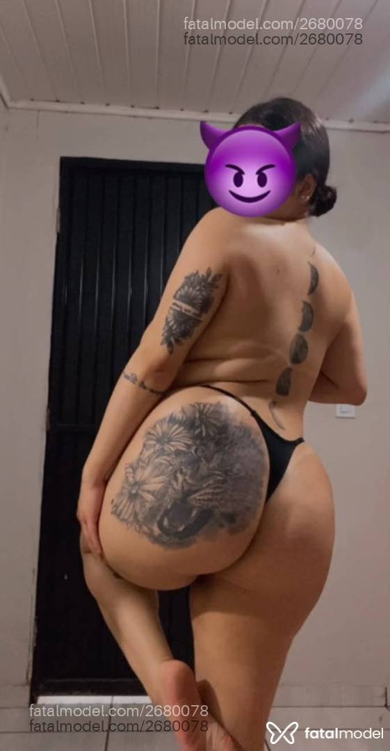 Acompanhante mulher morena (o) de olhos castanhos - Bia