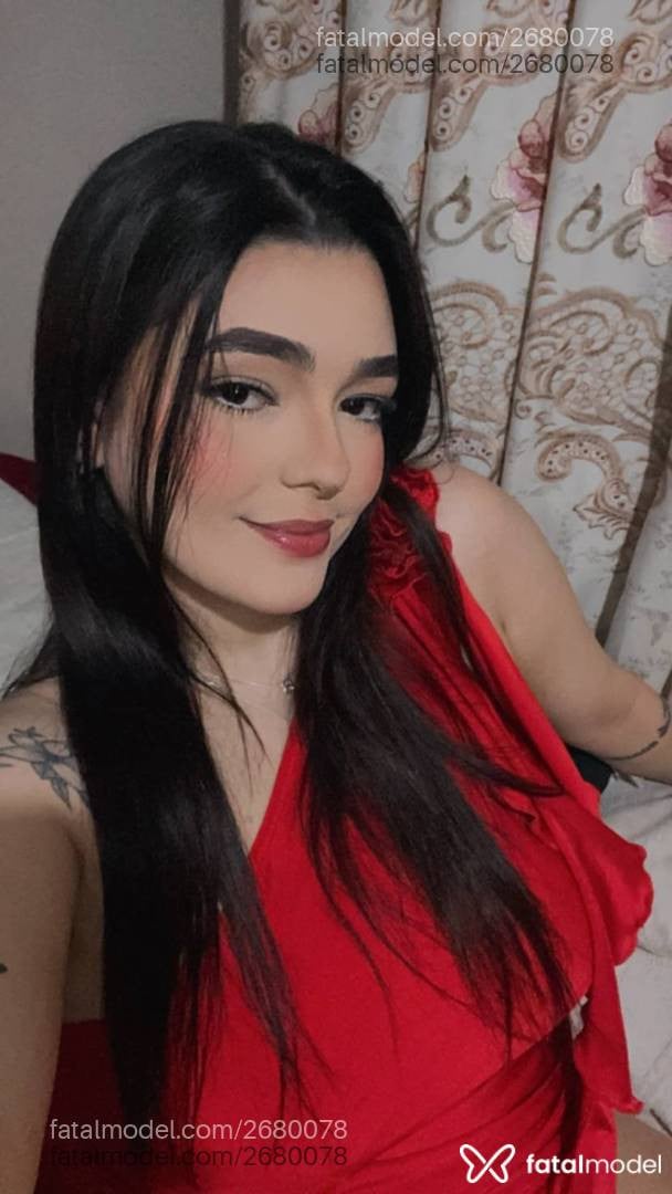 Acompanhante mulher morena (o) de olhos castanhos em Palotina Acompanhante mulher morena (o) de olhos castanhos em Palotina - Bia