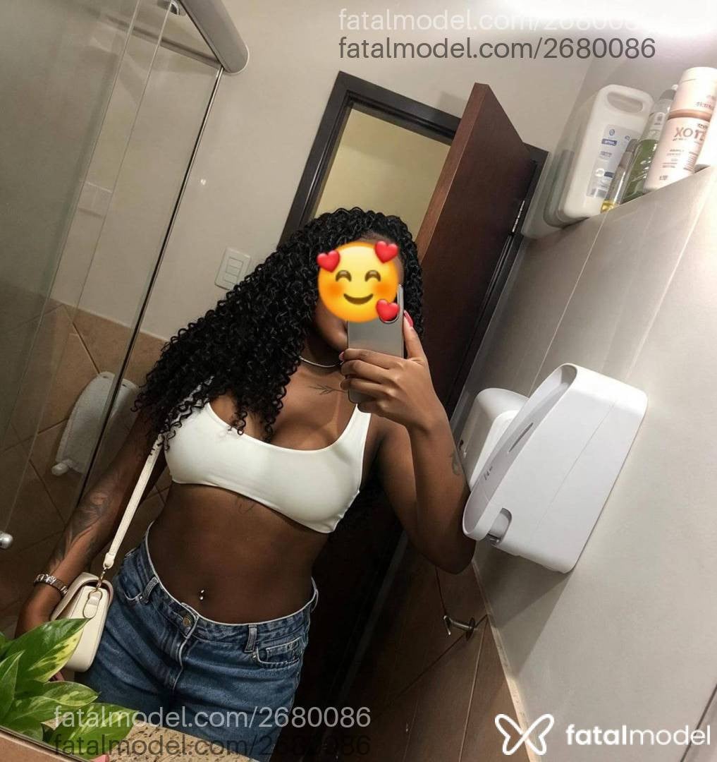 Acompanhante mulher morena (o) de olhos pretos - May Lima